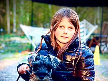 Dvärgschnauzer · Husby-rekarne · Wie Humelies